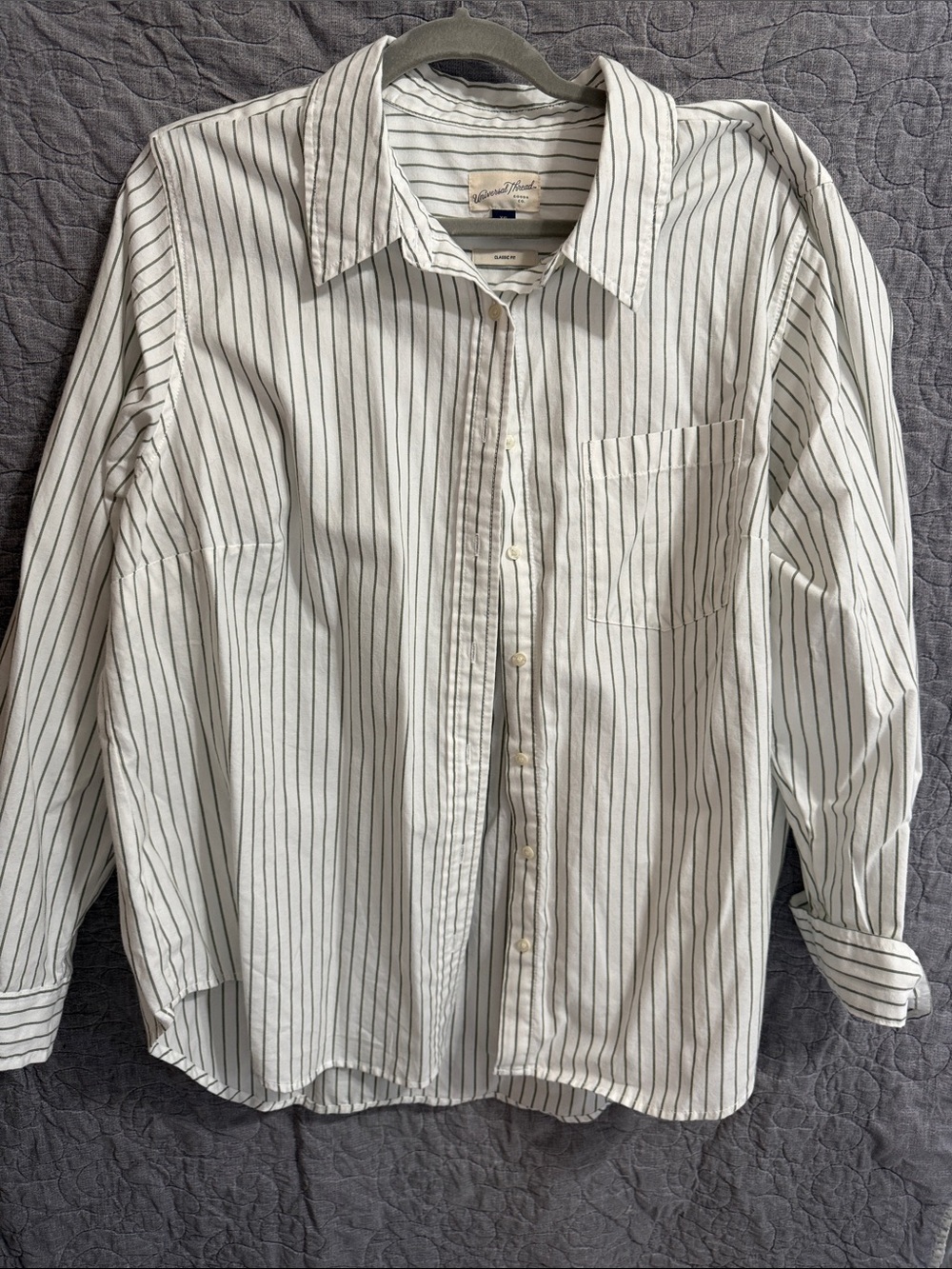 Universal Thread White Button-Down Shirt with Green Pinstripes